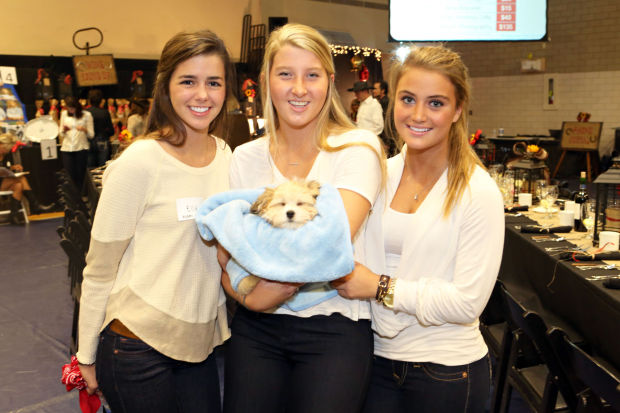 Villa Duchesne and Oak Hill School Bonne Chance Auction